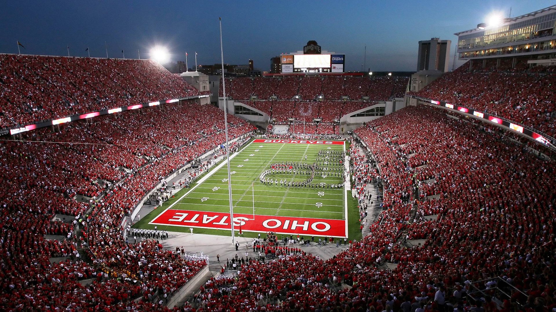 “法甲争冠火药味十足，劲旅全力冲刺最后阶段”，法甲 经典比赛